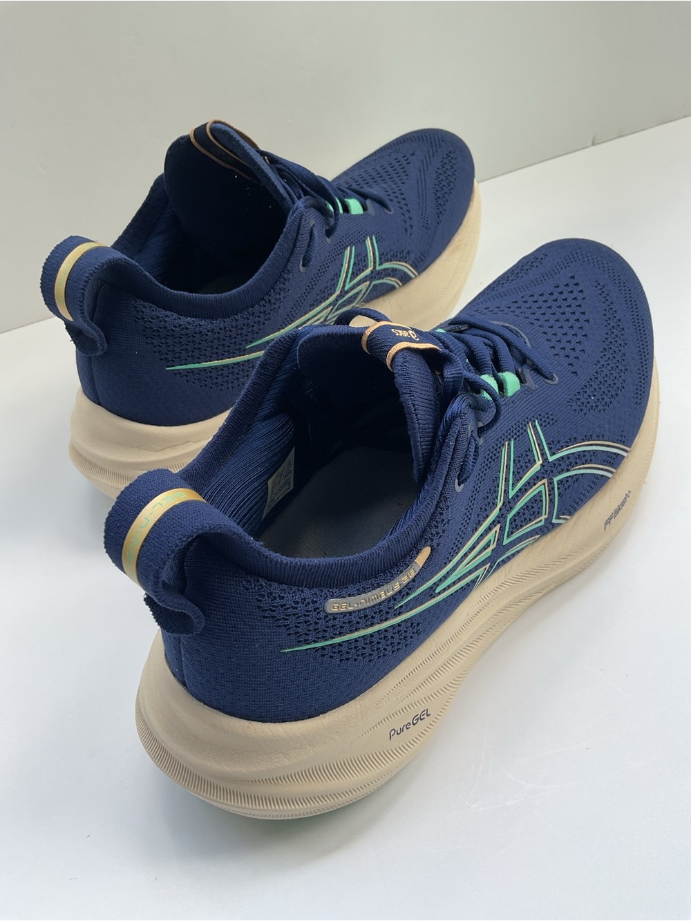 ASICS Gel-Nimbus 26 Women’s 7.5 Navy Running Shoes - Picture 6 of 12